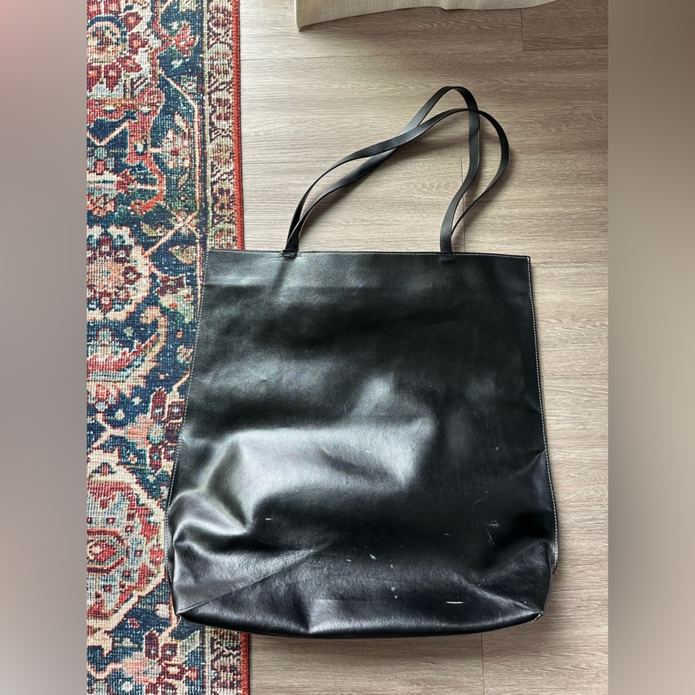 Ganni XL Patent Leather Black Tote Bag - Picture 2 of 9